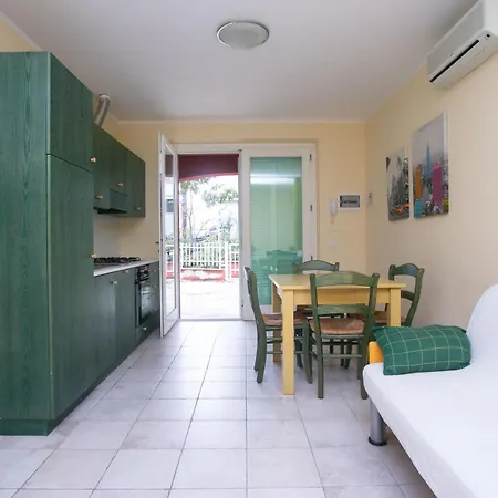 Apartamento Monolocale Con Terrazzo A - S052 Sirolo